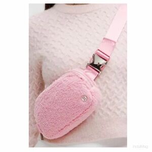 NEW Lululemon Everywhere Belt Bag 1L Fleece Pink Tide Silver